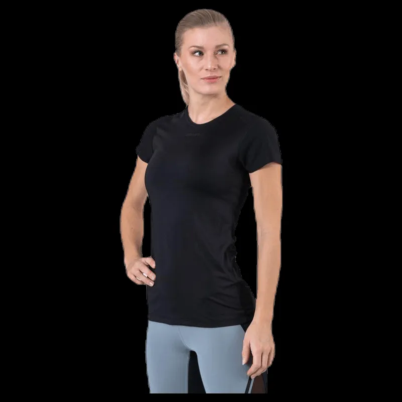 Craft ADV Essence SS Slim Tee Black Svart