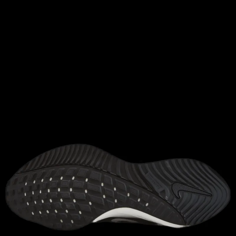 Nike Air Zoom Vomero 15 Black/white-anthracite-volt Svart New