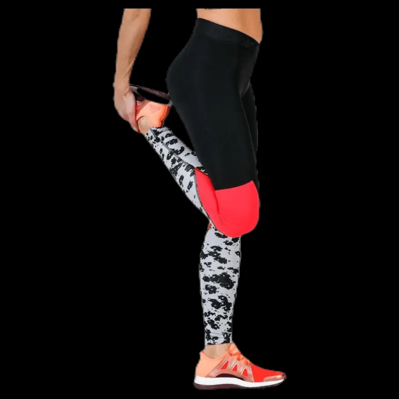 Clearance adidas Alphaskin Iterations Black Flerfärgad