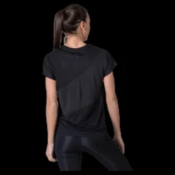Best BLACC Alula Tee Black Svart