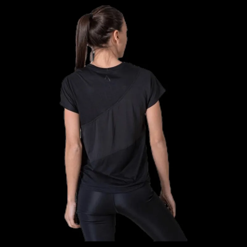 Best BLACC Alula Tee Black Svart