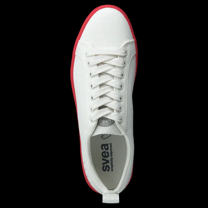 Outlet Svea Arlo Three Antique White, Red Outsole Vit