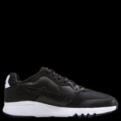 Nike Atsuma White/Black Svart Sale
