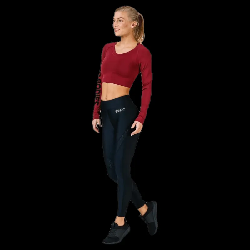 Online Better Bodies Bowery cropped LS Red Röd