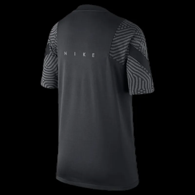 Nike Breathe Strike Junior Black Svart Sale