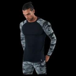 Best Bula Camo Merino Wool Crew Black/Grey Svart och Grå