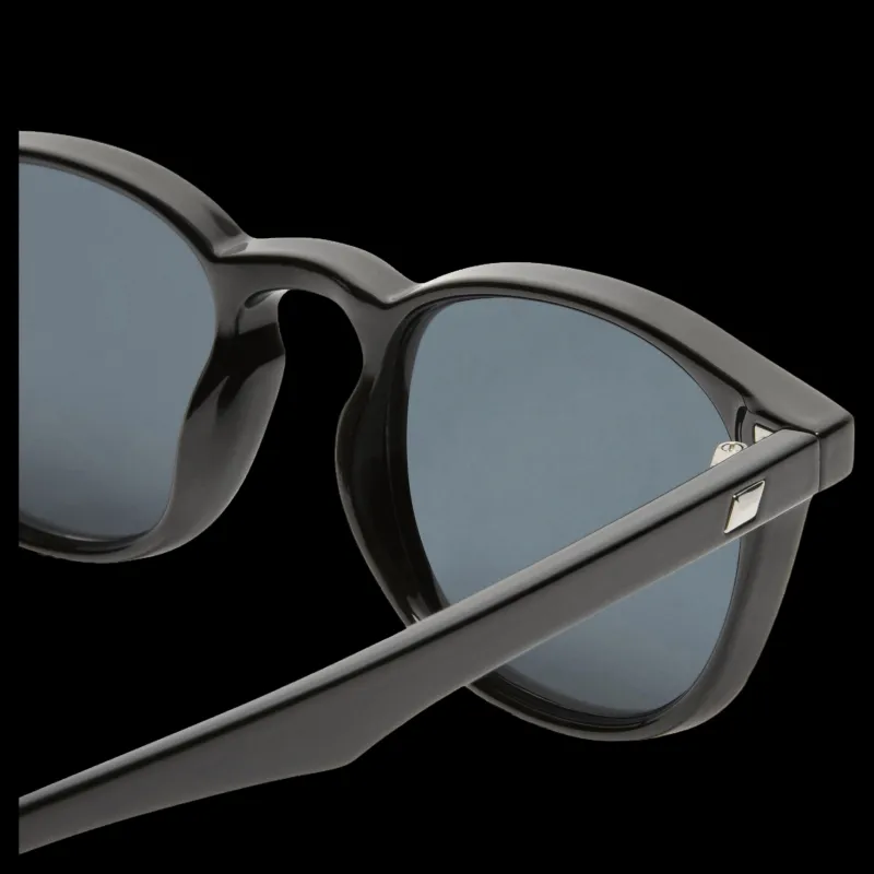 Le Specs Club Royale Svart Hot