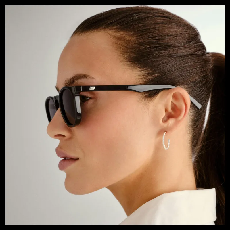 Le Specs Club Royale Svart Hot