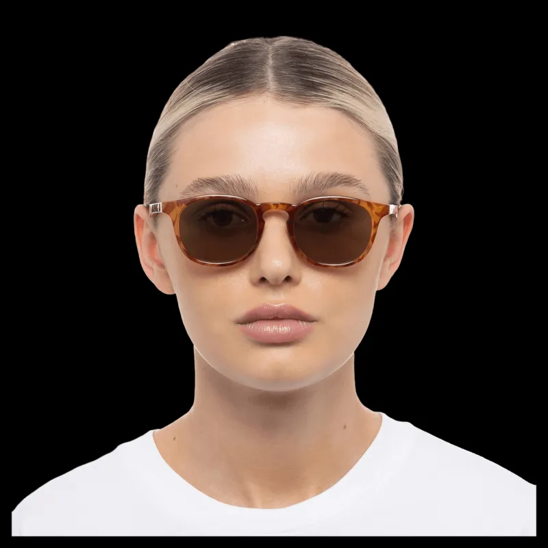 Online Le Specs Club Royale Gul
