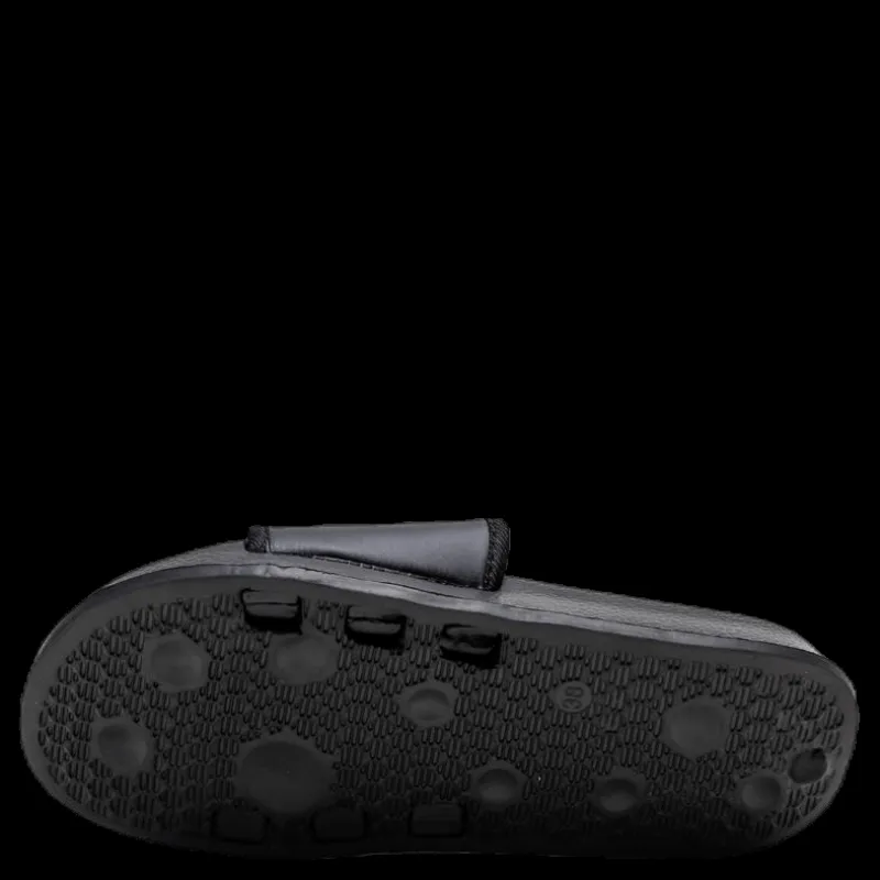 Discount Umbro Core Slippers Black Svart