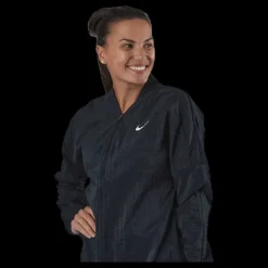 New Nike Icon Clash jacket Black