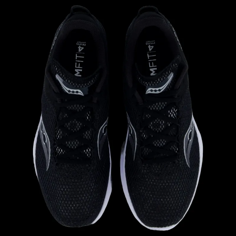 Sale Saucony Kinvara 14 Black/white Svart och Vit