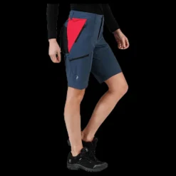 Clearance Peak Performance Light Softshell Carbon Shorts Blue Blå