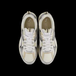 Puma Milenio Tech Warm White- White- Sil Silver Outlet