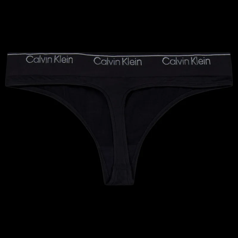 Calvin Klein Modern Seamless Thong Black Svart Outlet