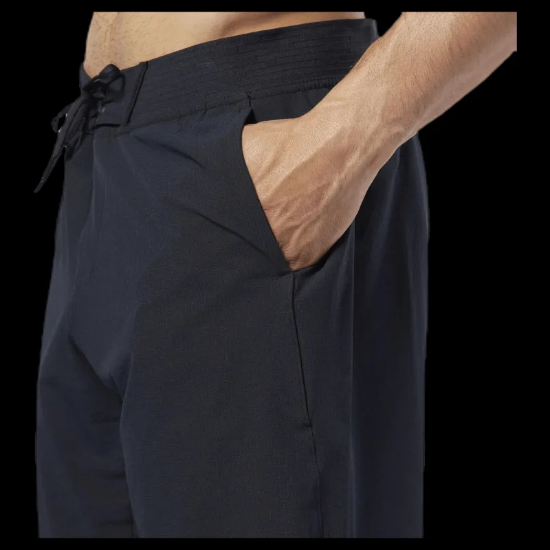 New Reebok OST Q3 Epic Short Black Svart