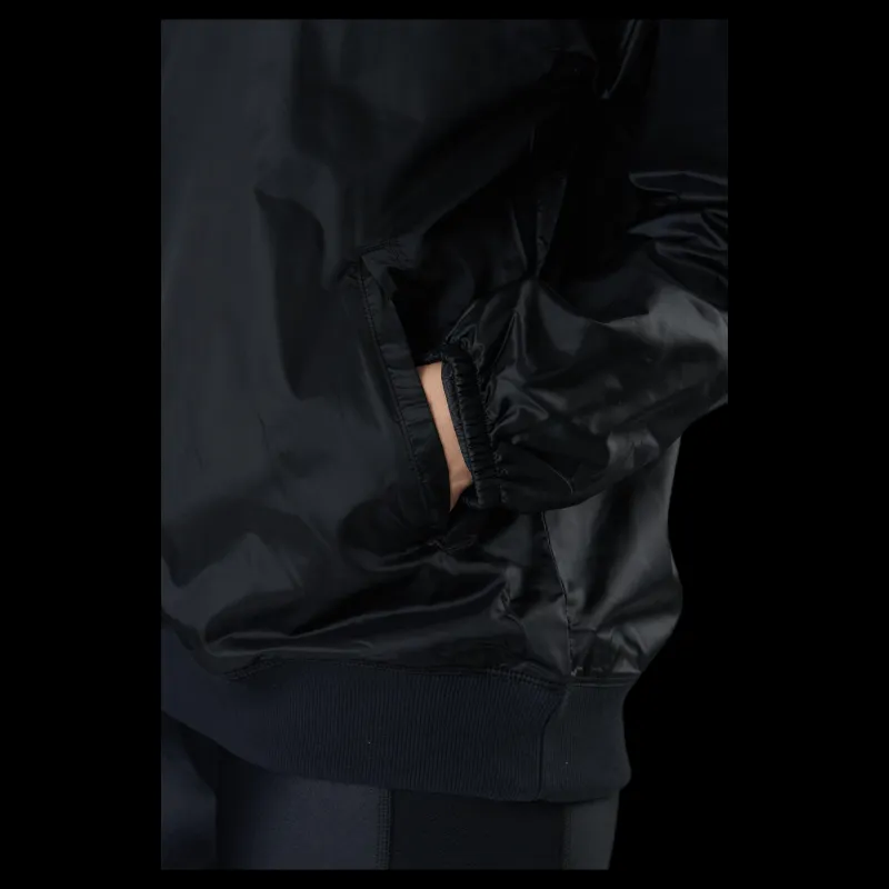 Under Armour Recover Woven Shine Crew Black Svart