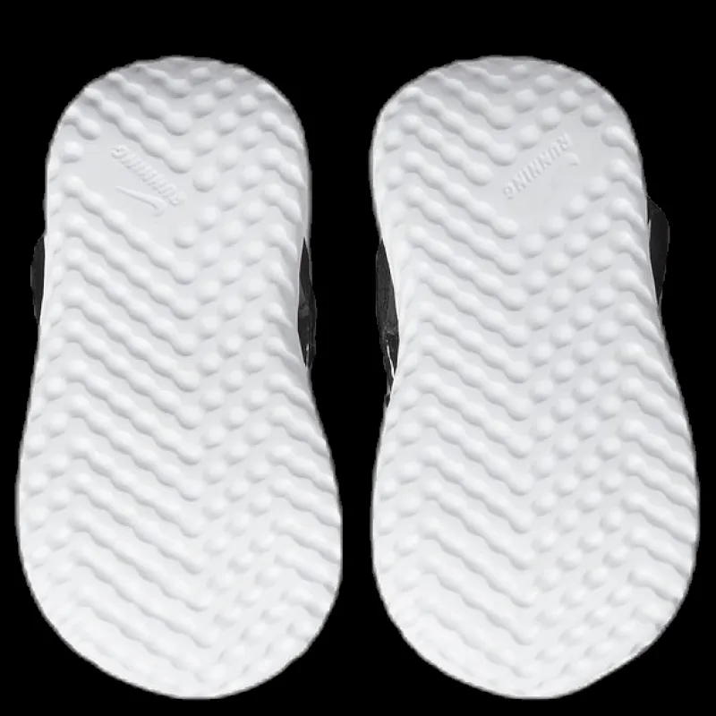 Nike Revolution 5 Flyease Toddler White/Black Svart Best