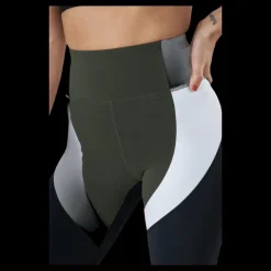 Outlet BLACC Shape Biker Shorts Green/Black Grön och Svart