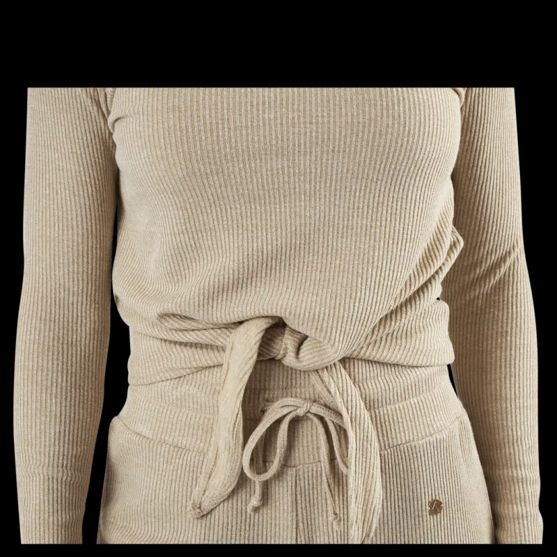 BLACC Studio Rib Sweater Beige