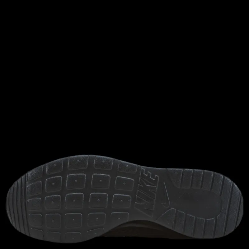 Nike Tanjun Women's Shoe Black/black-white Svart Clearance
