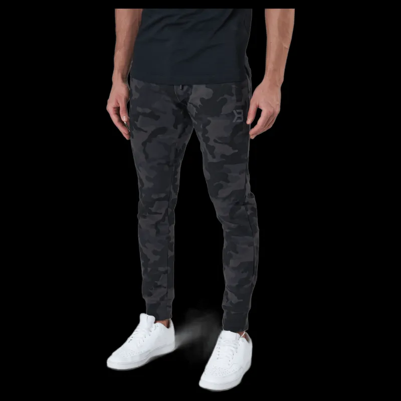 Sale Better Bodies Tapered Joggers V2 Dark Camo Svart