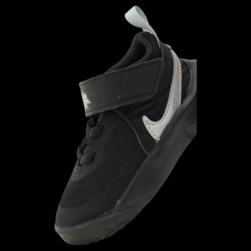 Nike Team Hustle D 10 TD Black Svart Outlet