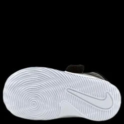 Hot Nike Team Hustle D9 TD Black/Silver Svart