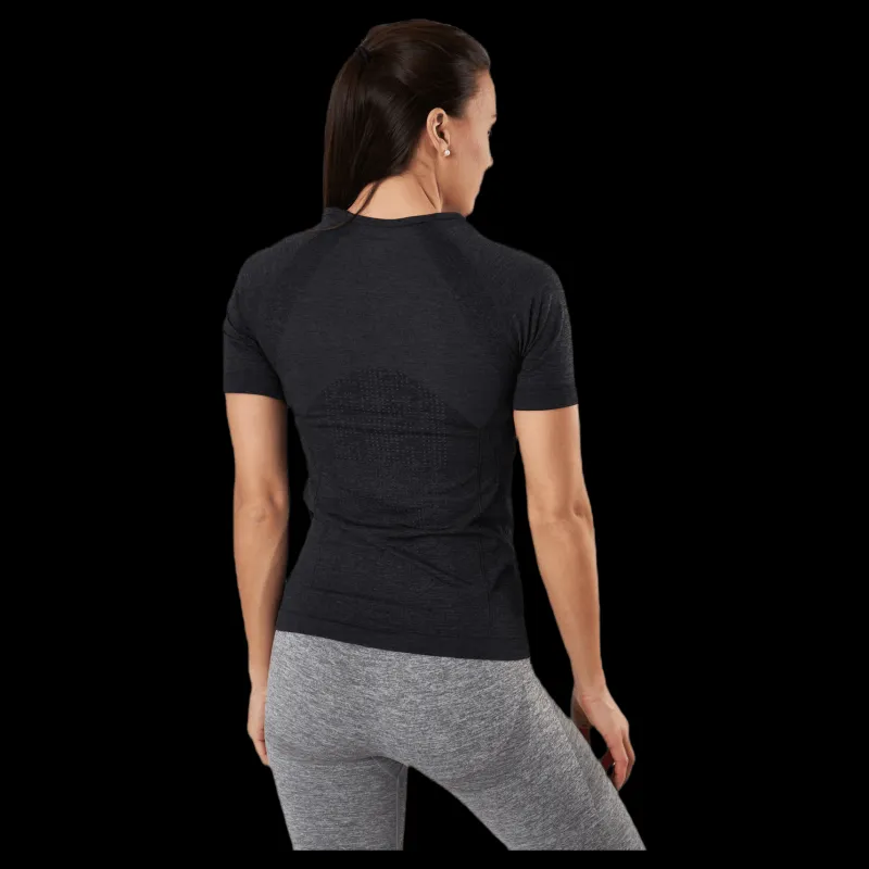New BLACC Thea Seamless Tee Black Svart