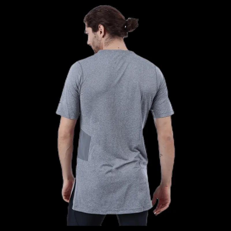 Sale Nike Top SS Fitted Utility Grey Grå