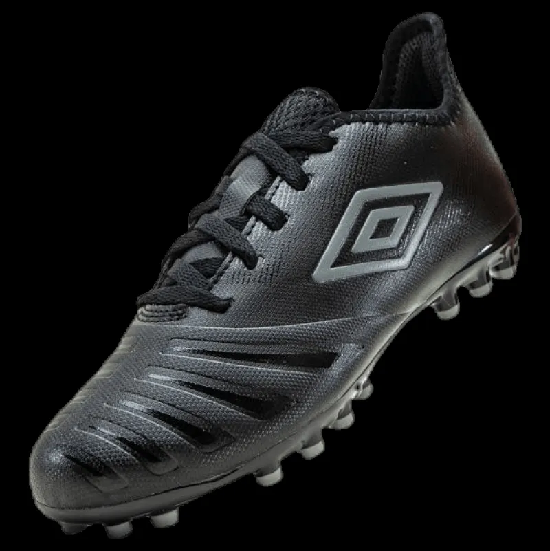 Umbro UX Accuro III Club AG Junior Black Svart Outlet