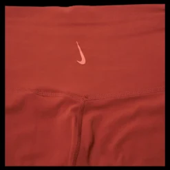 New Nike Yoga Luxe 7